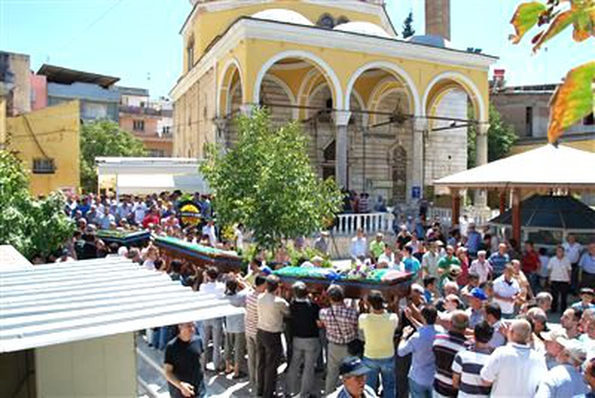 Birlikte Büyüyen 3 Arkadaş Ölüme de Birlikte Gitti