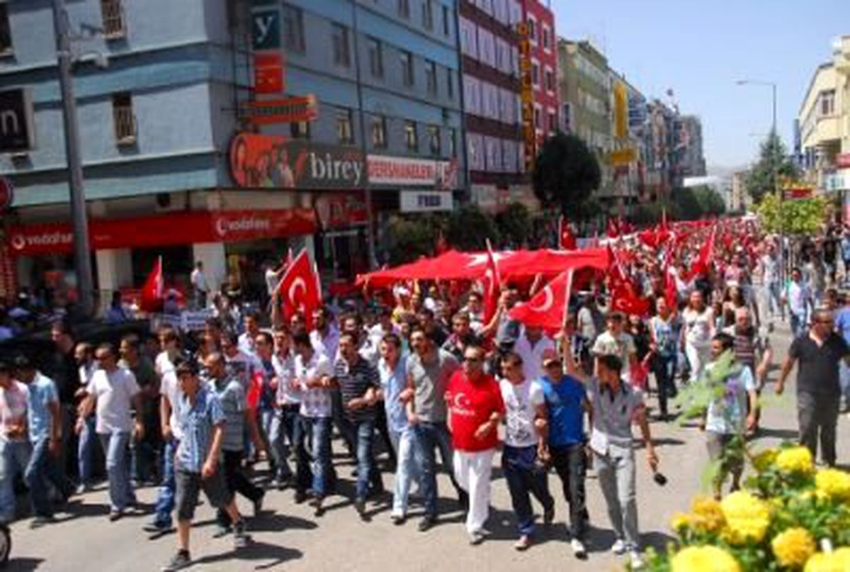 Burdur\'da Terör Protestosu