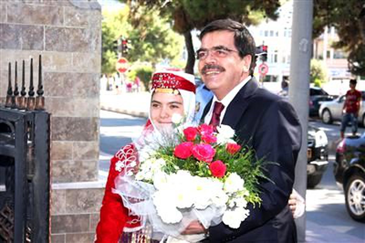 Burdur Valisi Yılmaz, Göreve Başladı