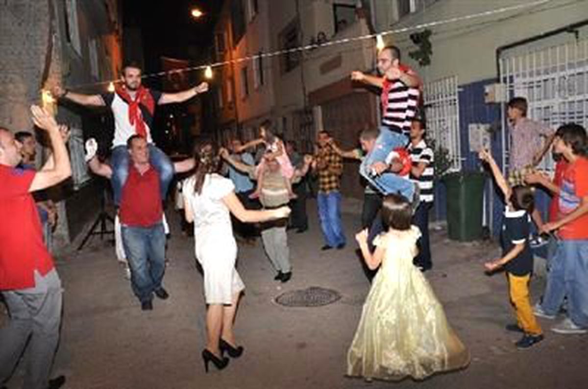 Bursa\'da Asker Adayları Böyle Uğurlandı
