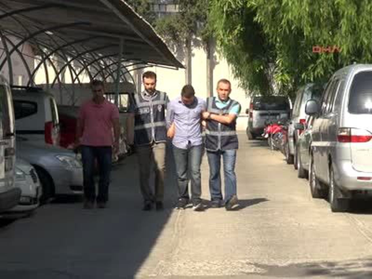 Çekirge\' Lakaplı Hırsız Binaya Tırmanırken Yakalandı