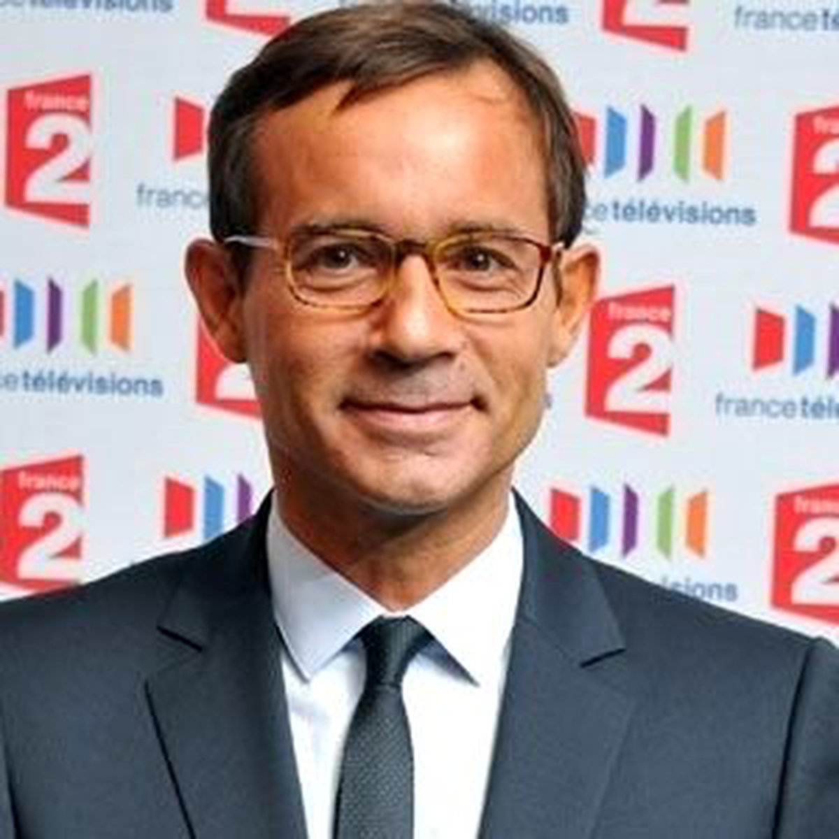 Fransızlar, Televizyon Yıldızının Genç Yaşta Kanserden Ölümüne Ağlıyor