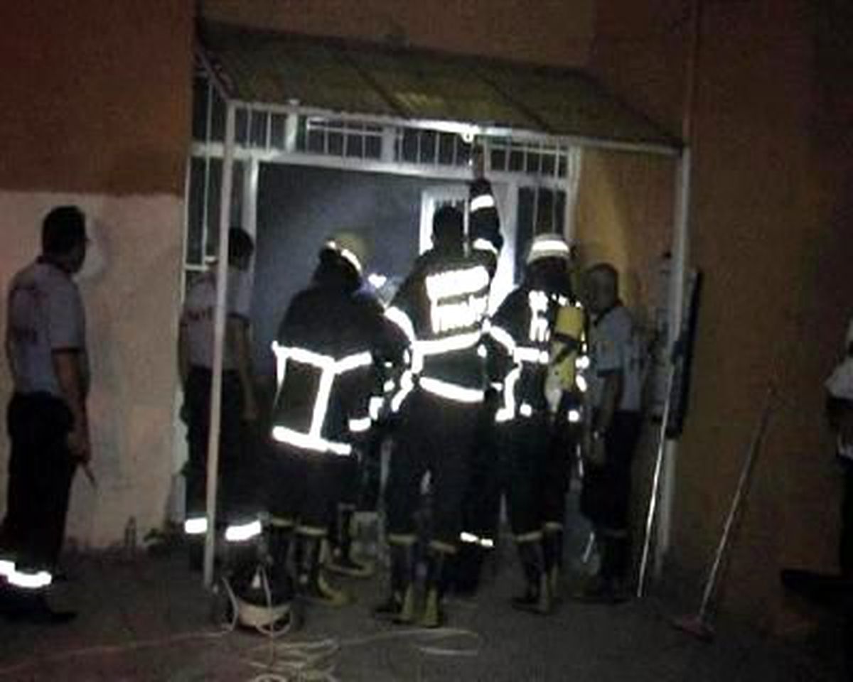 Kız Teknik ve Meslek Lisesi\'nde Korkutan Yangın