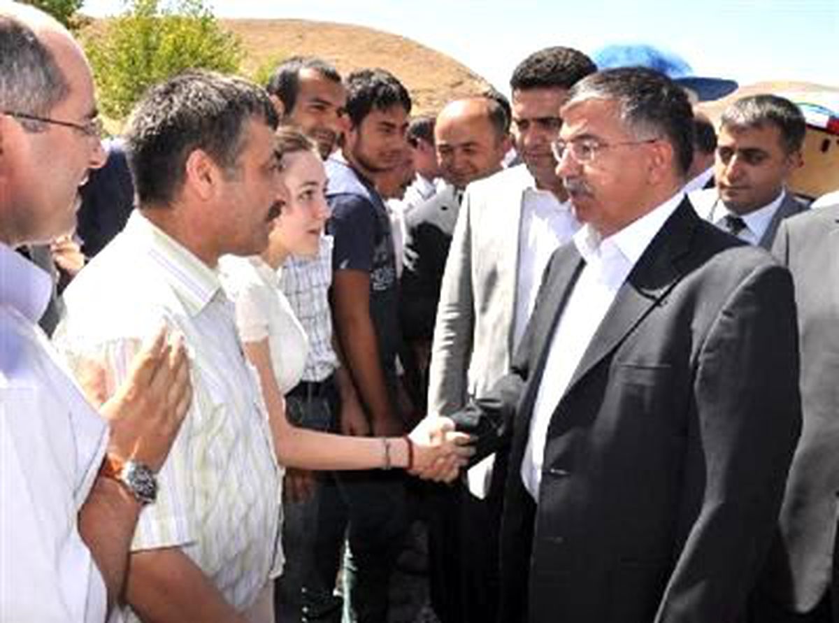 Milli Savunma Bakanı Yılmaz: Türkiye, 2023\'de Dünyanın 10\'ncu Büyük Ekonomisi Olacak