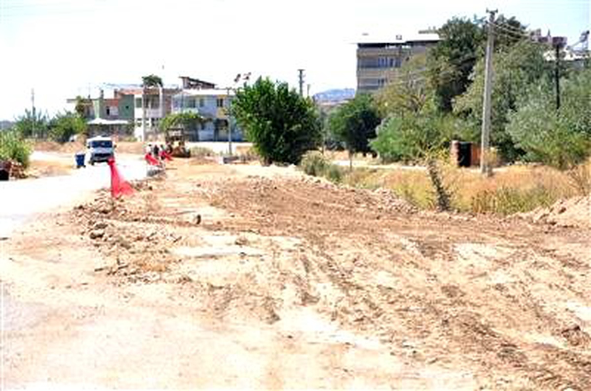 Nazilli Kurudere Mevkisine Trafik ve Yürüyüş Yolu