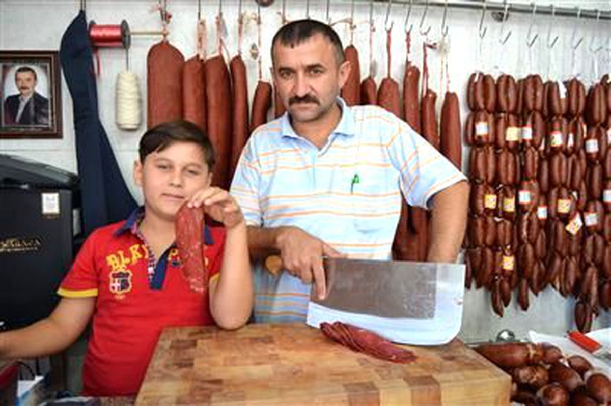 Pastırma ve Sucuk Satışlarında Gurbetçi Bereketi Yaşanıyor