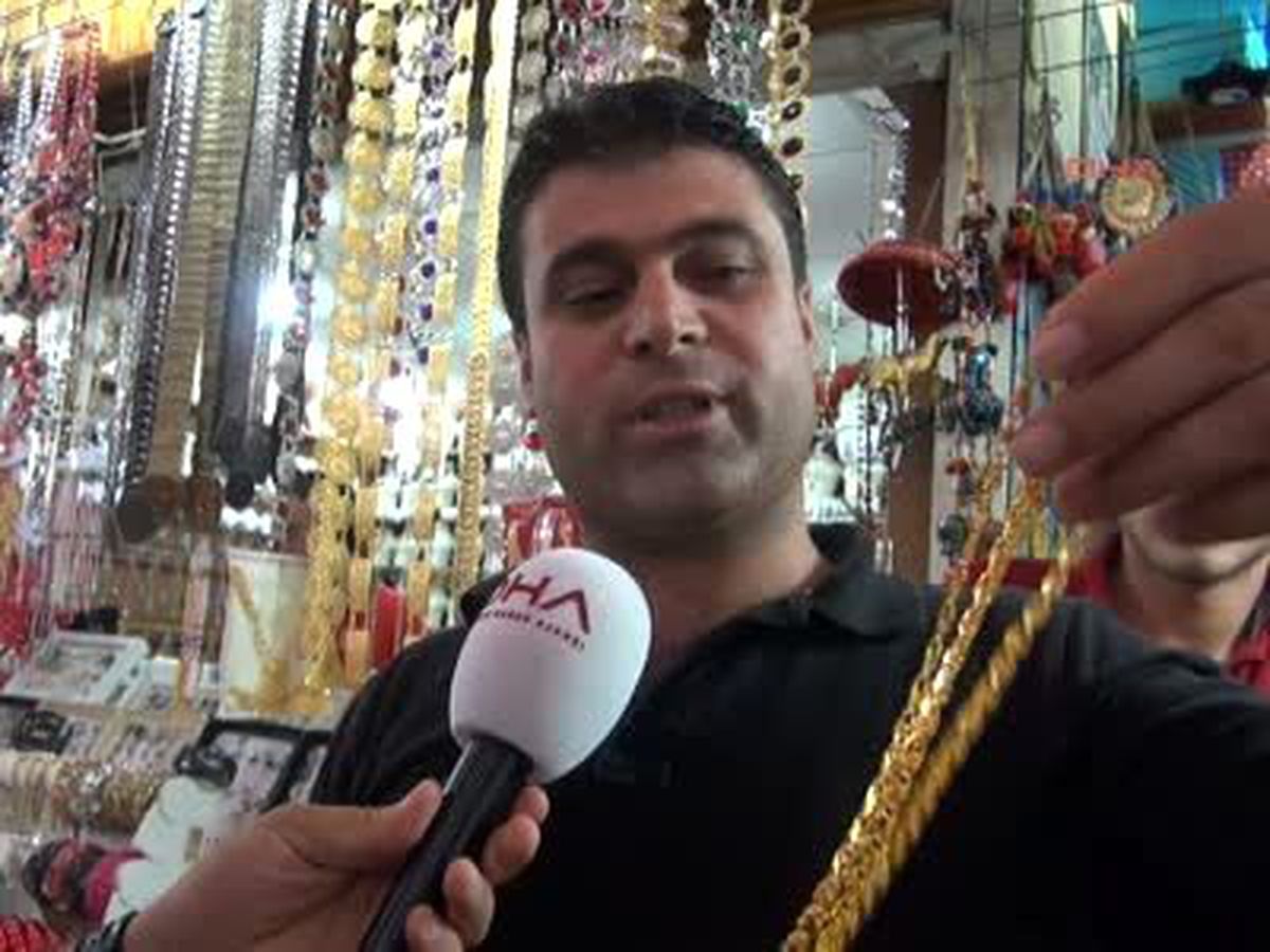 Şanlıurfaek Şanlıurfa\'da Düğünlerde \'Çakma Altın\'a Yoğun Talep