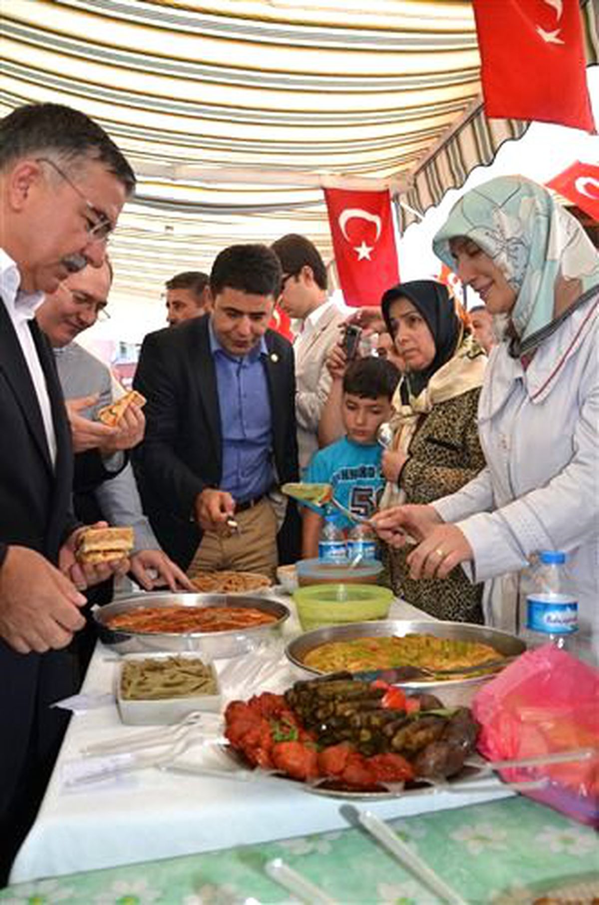 Yemek Yarışmasında Juri Zorlandı