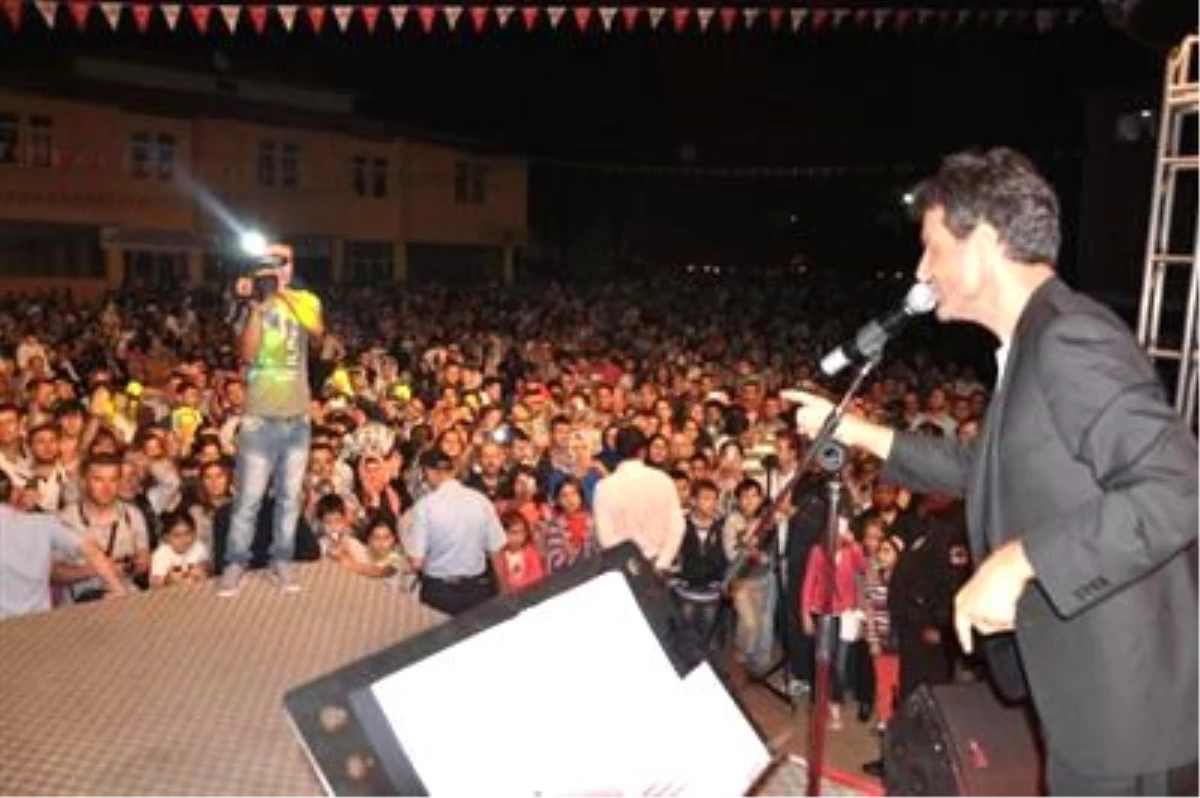 13\'üncü Azdavay Bal ve Ihlamur Festivali\'nde Sinan Özen Coşturdu