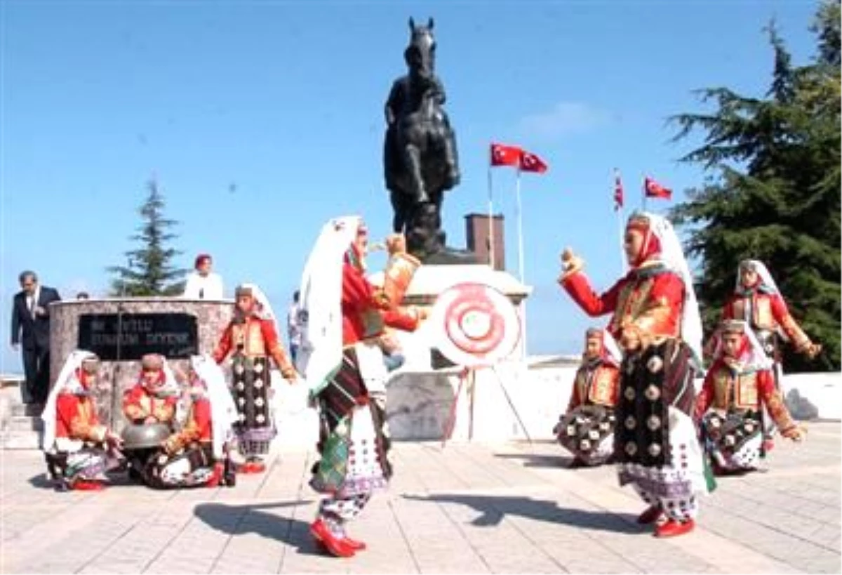 Ataturk\'ün Zonguldak\'a Gelişinin 81\'inci Yıldönümü Kutlandı