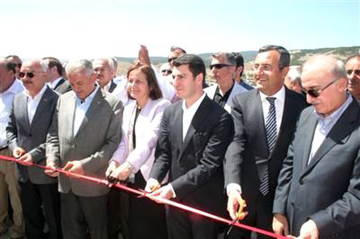 Bakan Yıldırım\'dan Özdil\'e Cevap
