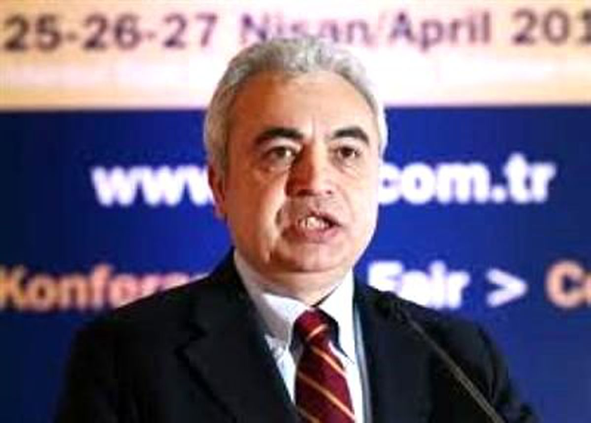 \'Ceyhan Küresel Enerji Üssü Olabilir\'