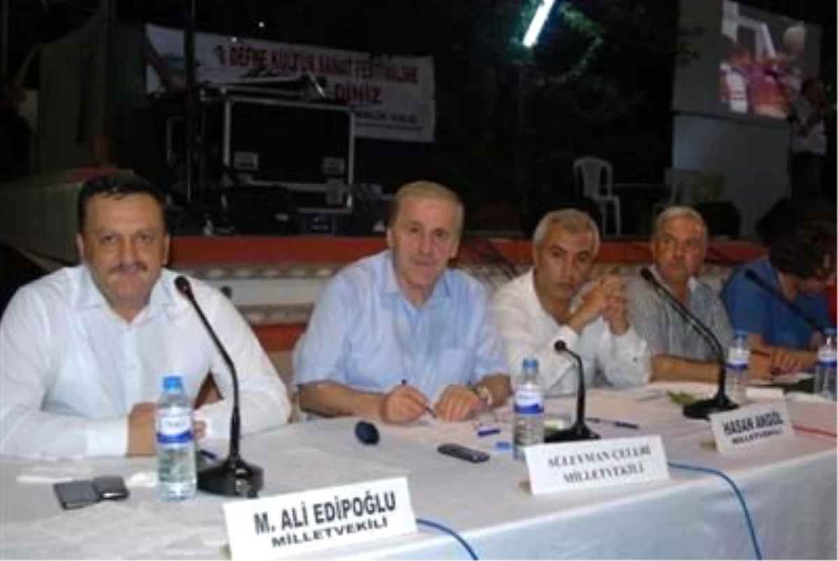 CHP\'li Milletvekilleri Suriyeli Subayların Barındığı Apaydın Kampı\'na Alınmadı (2)