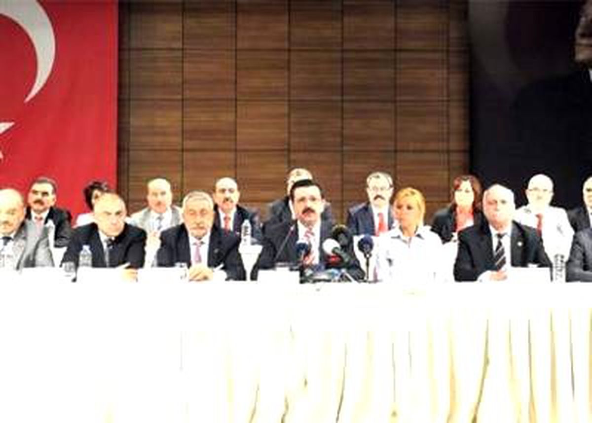 Dimdik Ayaktayız