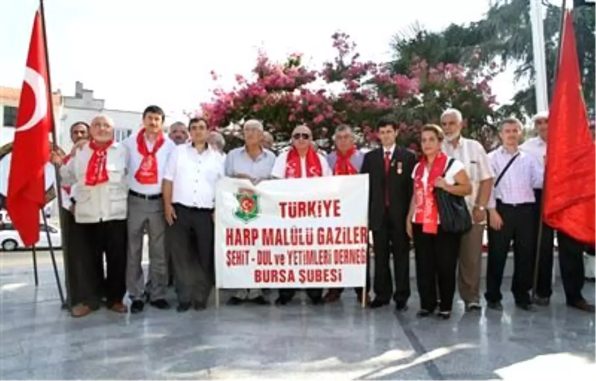 Gaziler Şeref Gününü Kutladı