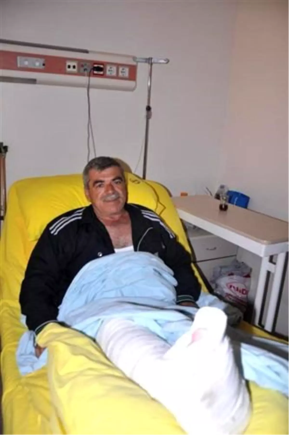 Göçük Altında Kalan Başkan, Ölümden Döndü (2)