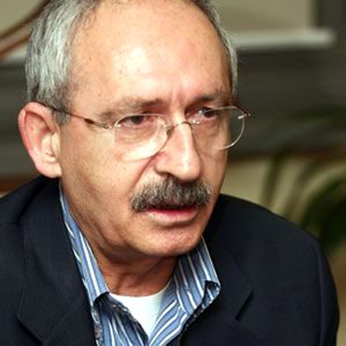 Kılıçdaroğlu\'ndan Çadır Kent Tepkisi