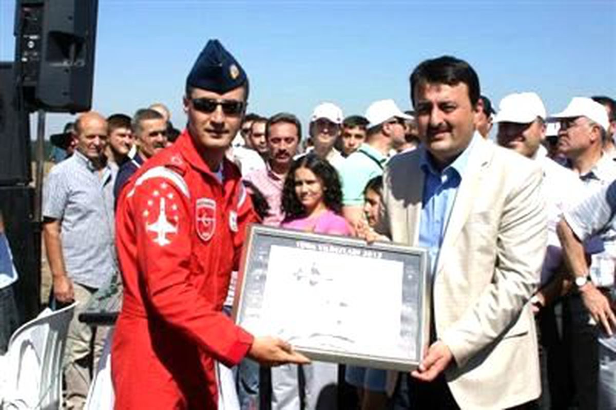 Türk Yıldızlarından Unutulmaz Gösteri