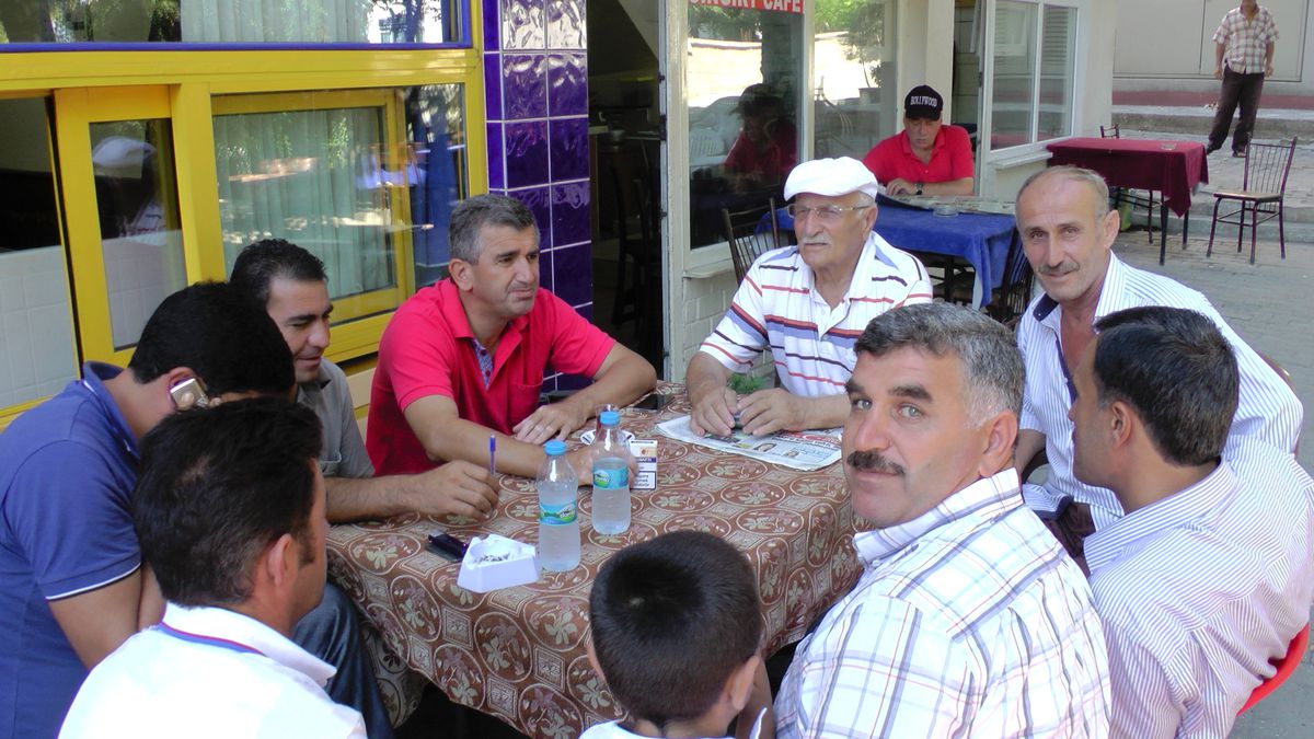 Akçakoca Belediye Başkanı Yapılan Çalışmaları Halka Anlatıyor