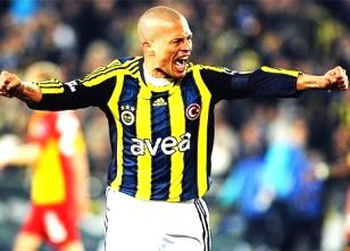 Alex\'in Heykeli Nerede?