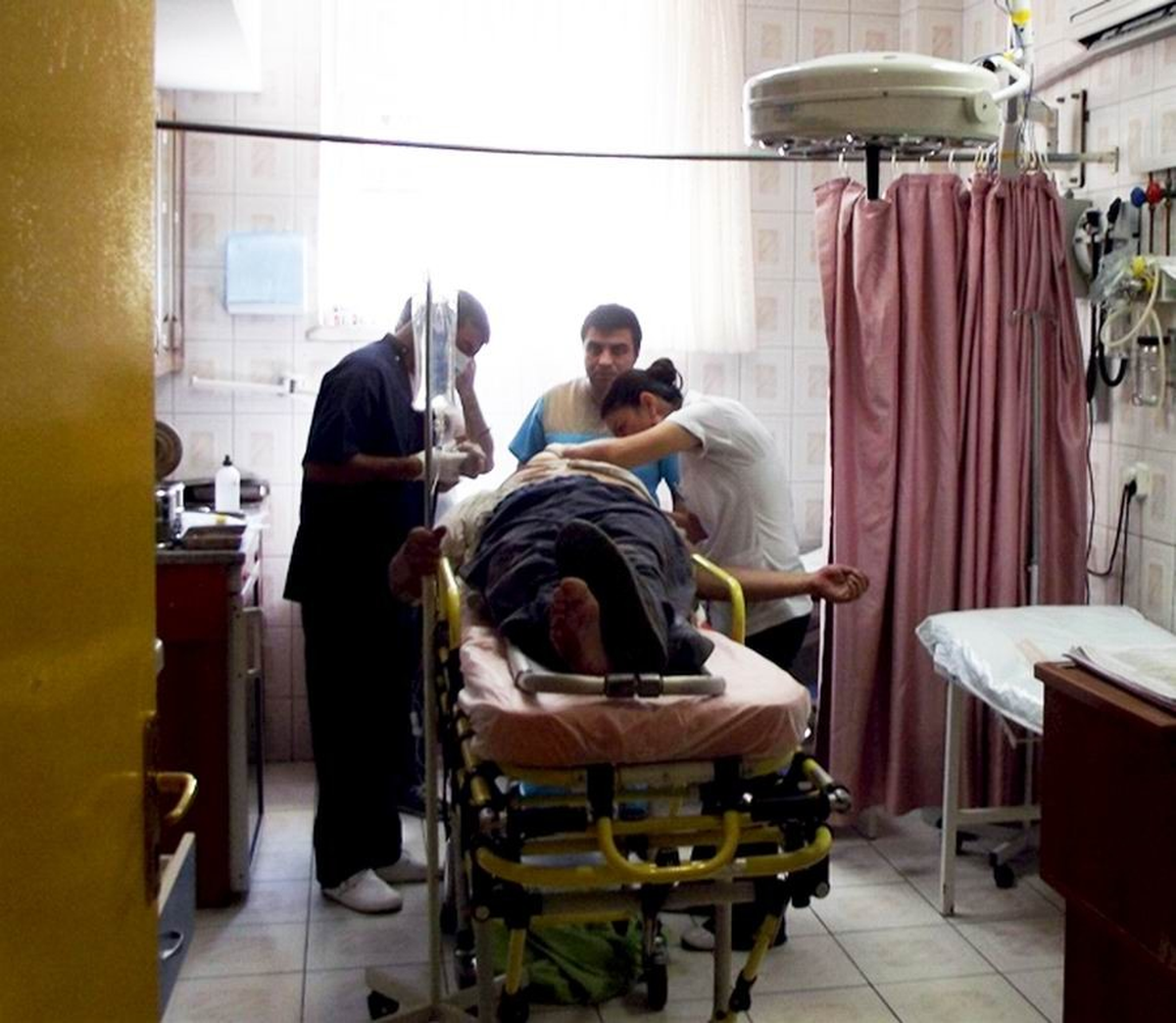 Ayvalık\'ta Motosiklet Kazası; 1 Yaralı