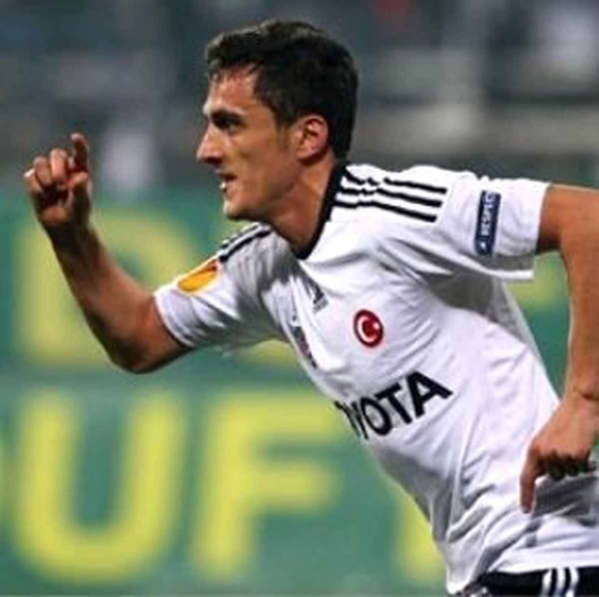 Beşiktaş\'ta Pektemek Şoku