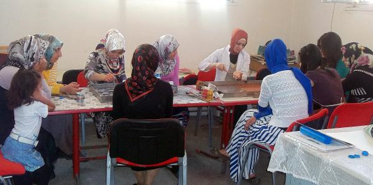 Bitlis Belediyesi 55 Kadını Meslek Sahibi Yaptı