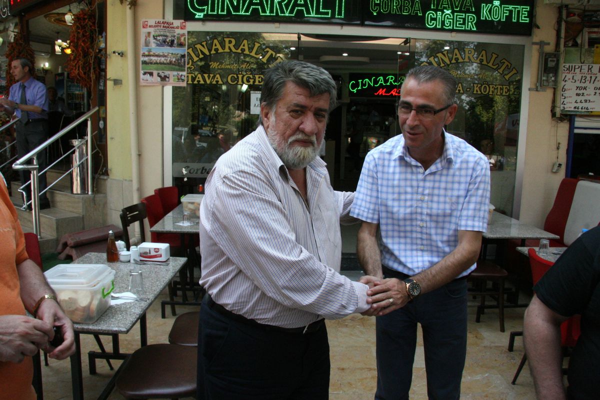 Bulgar Kültür Bakanı Edirne\'de İşkembe Çorbası İçti