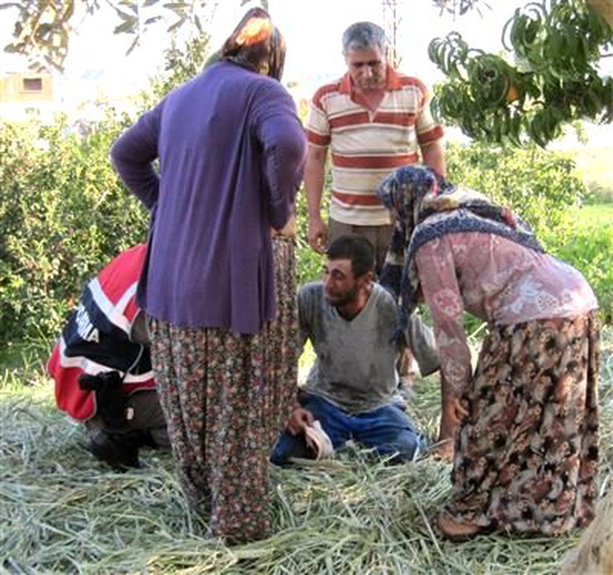 Çakmakla Oynayan Çocuk, Samanlıkta Saklı 100 Bin Lirayı Yaktı