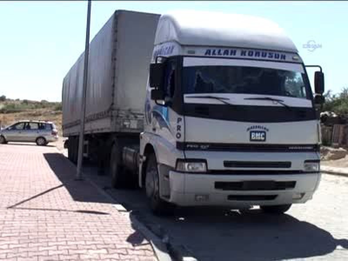 Çalıntı Tır\'la Dorse Çalmaya Çalışırken Yakalandı