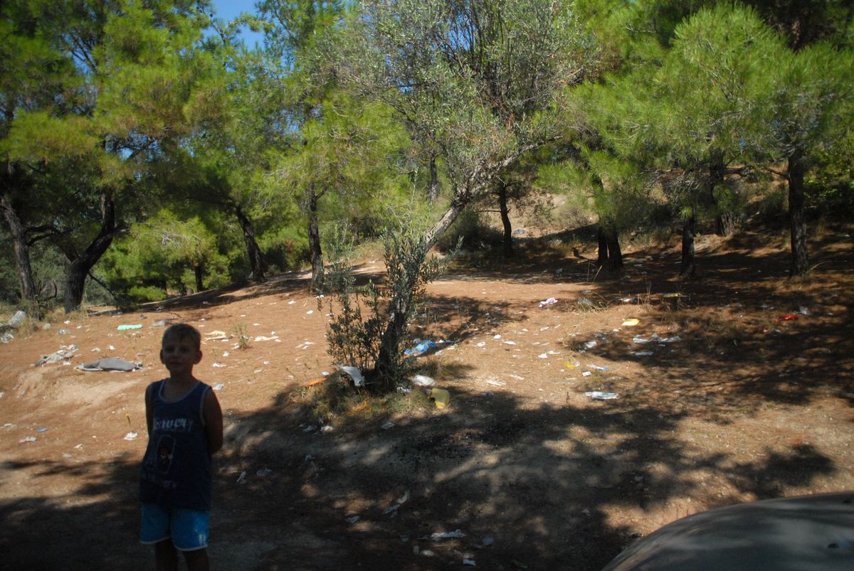 Çanakkale\'de Piknik Yerleri Çöpten Geçilmiyor