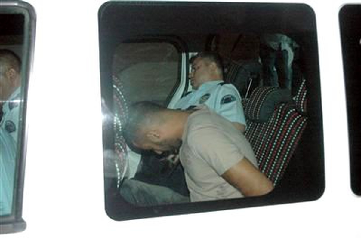 Cezaevinden Kaçmak İsteyen Tutuklu Jandarmaya Yakalandı