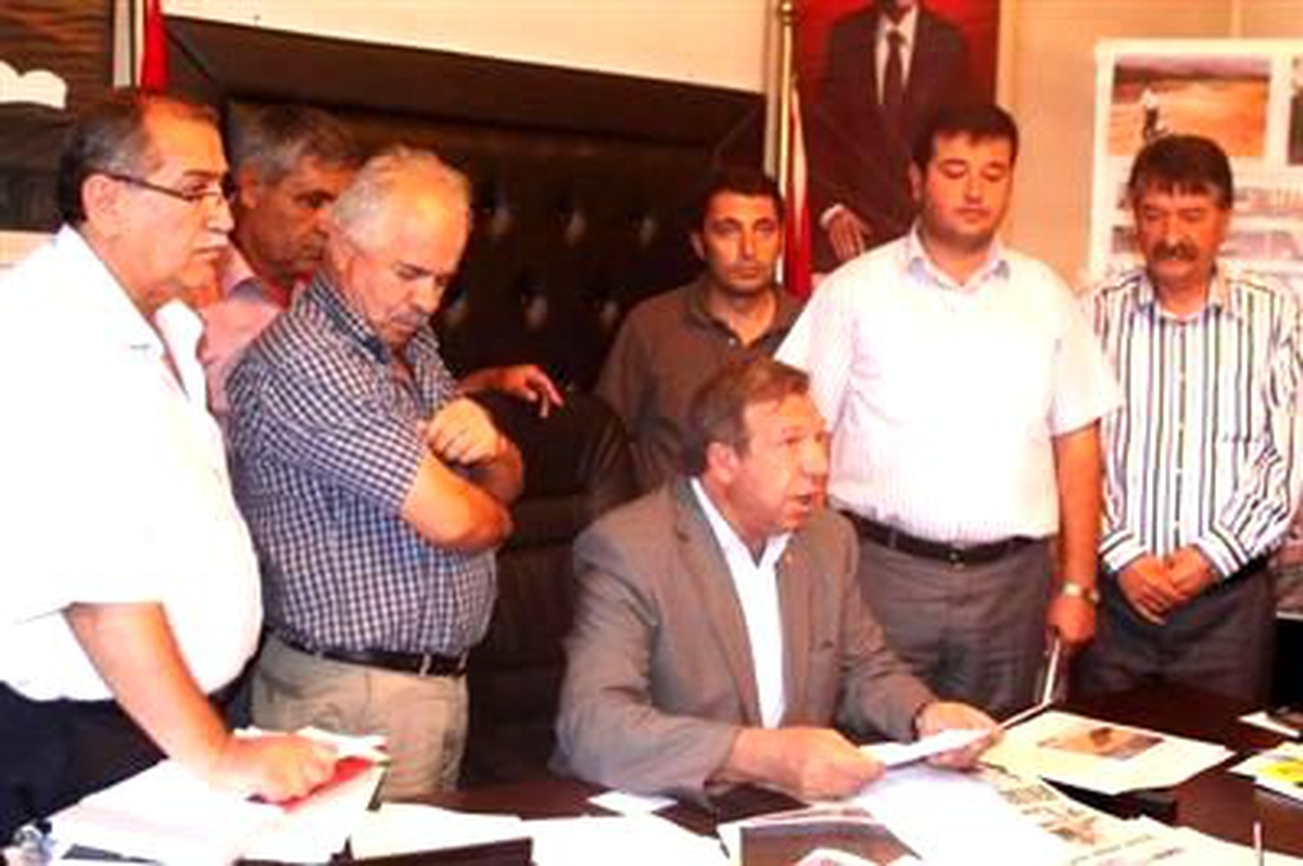 CHP\'li Meclis Üyesinden, AK Parti\'li Üyeye \'Kişiye Özel Gölet\' Suçlaması