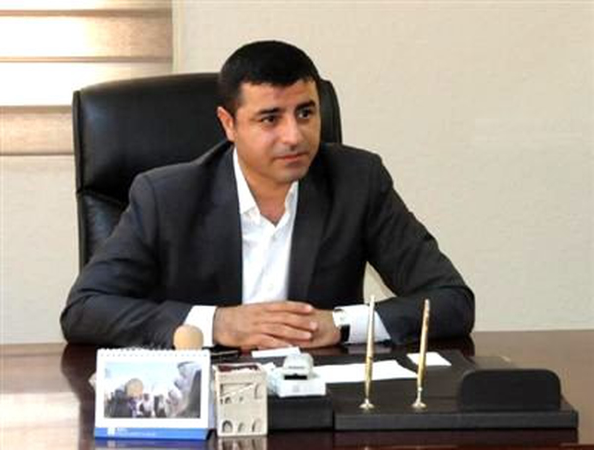Demirtaş\'tan, TBMM\'deki Dokunulmazlık Fezleke Oranları