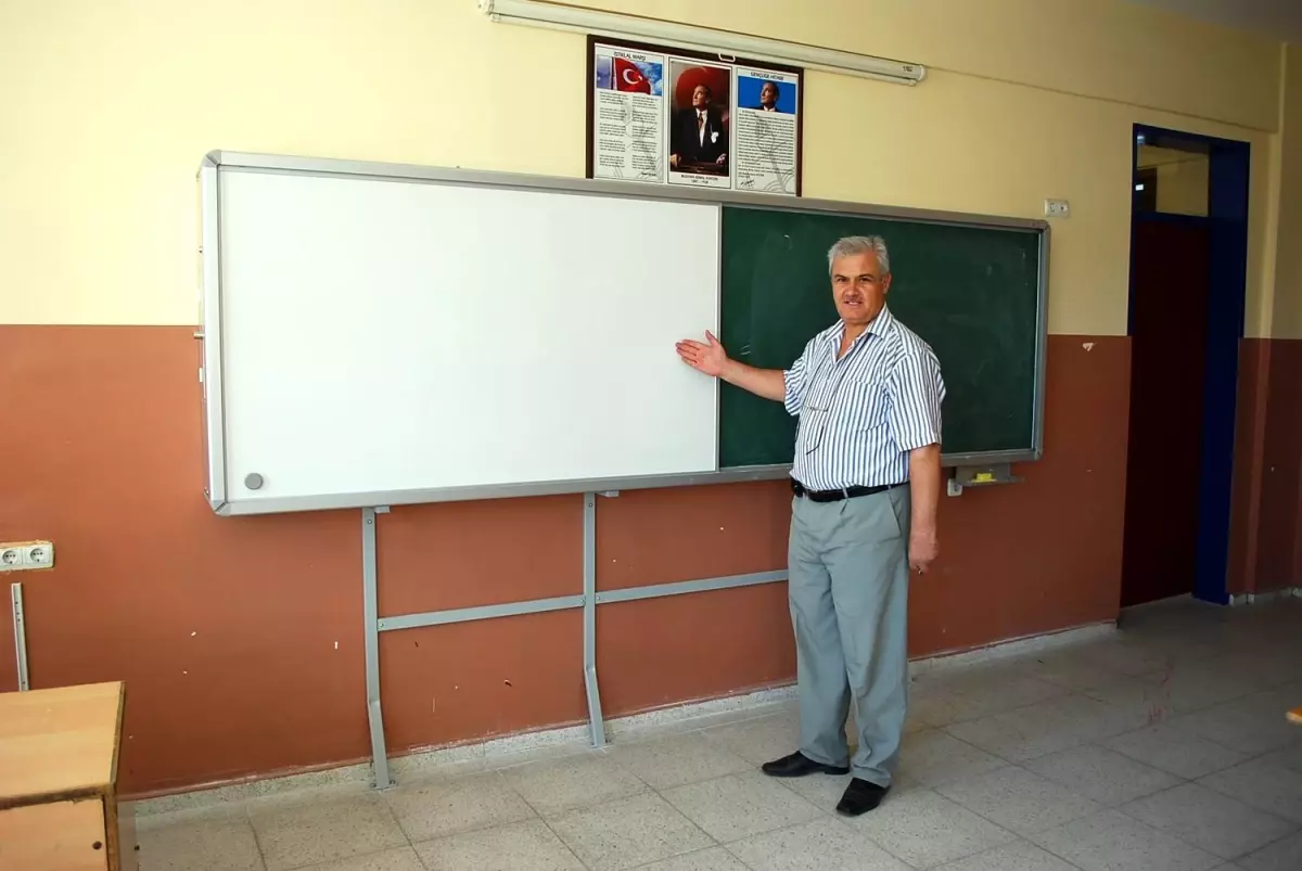 Salihli Türkbirliği Lisesi'nin Başarısı Artıyor