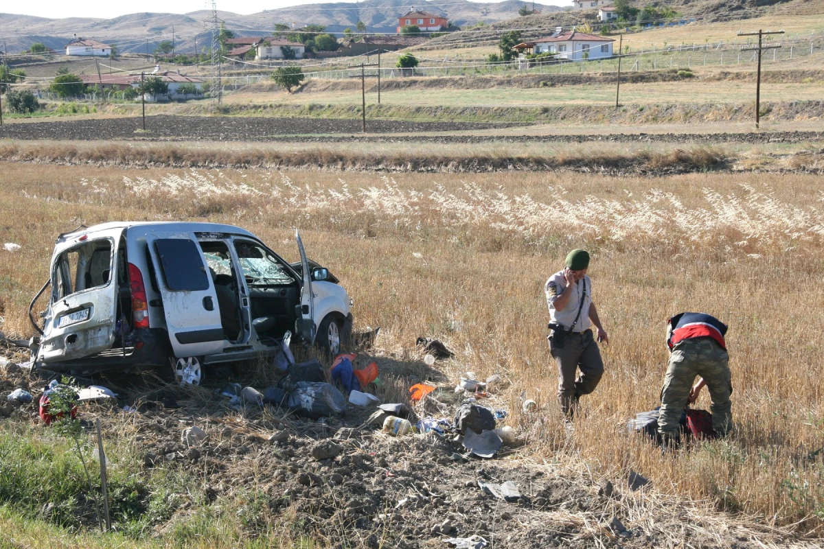 Sungurlu\'da Trafik Kazası: 8 Yaralı