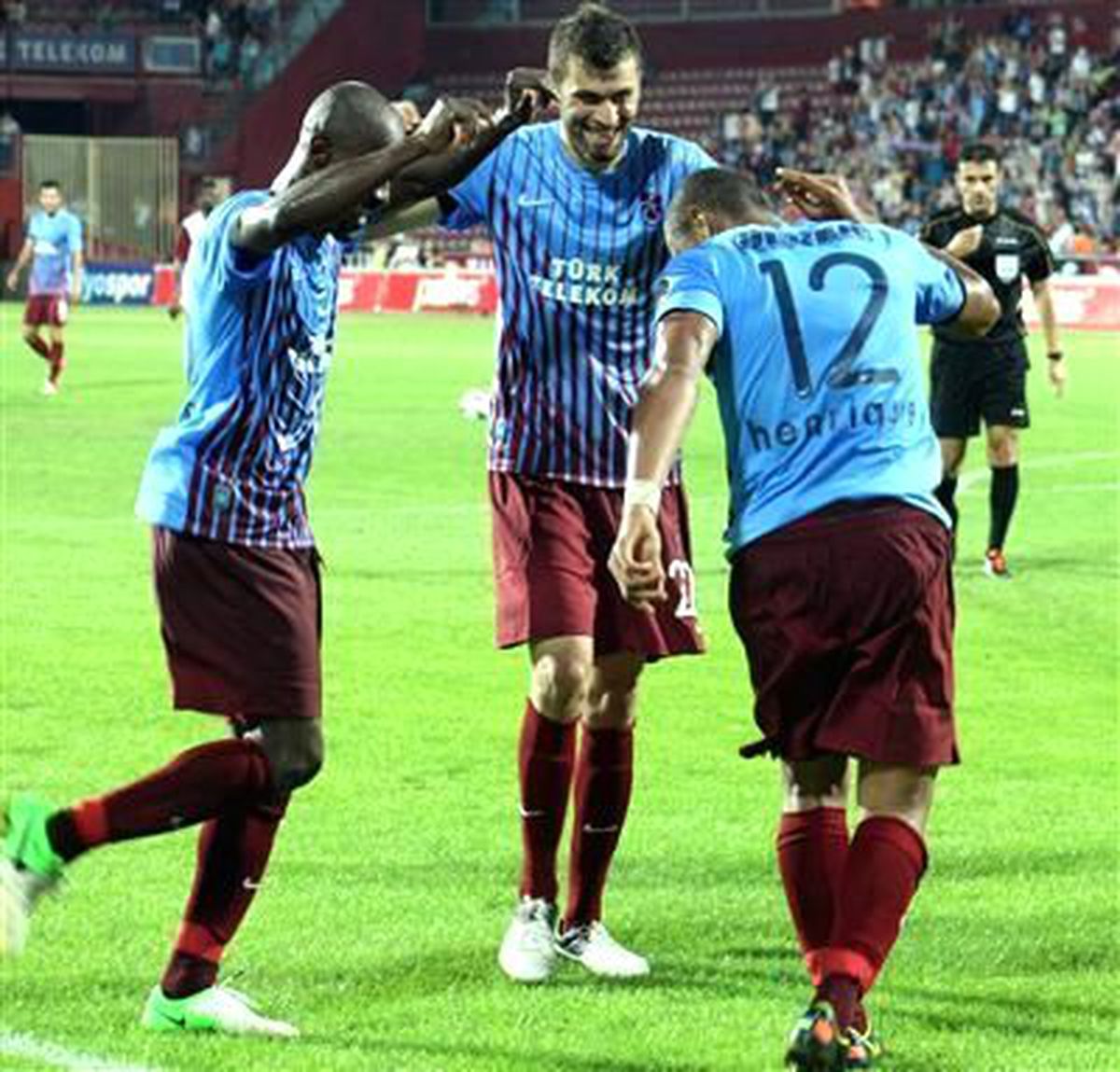 Trabzonspor İlk Galibiyetini Aldı