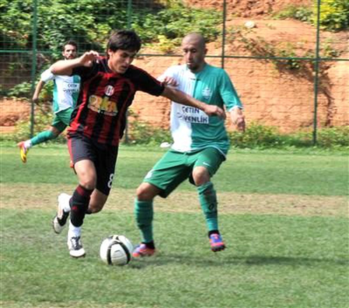 Turgutluspor Sakarya\'da Galip