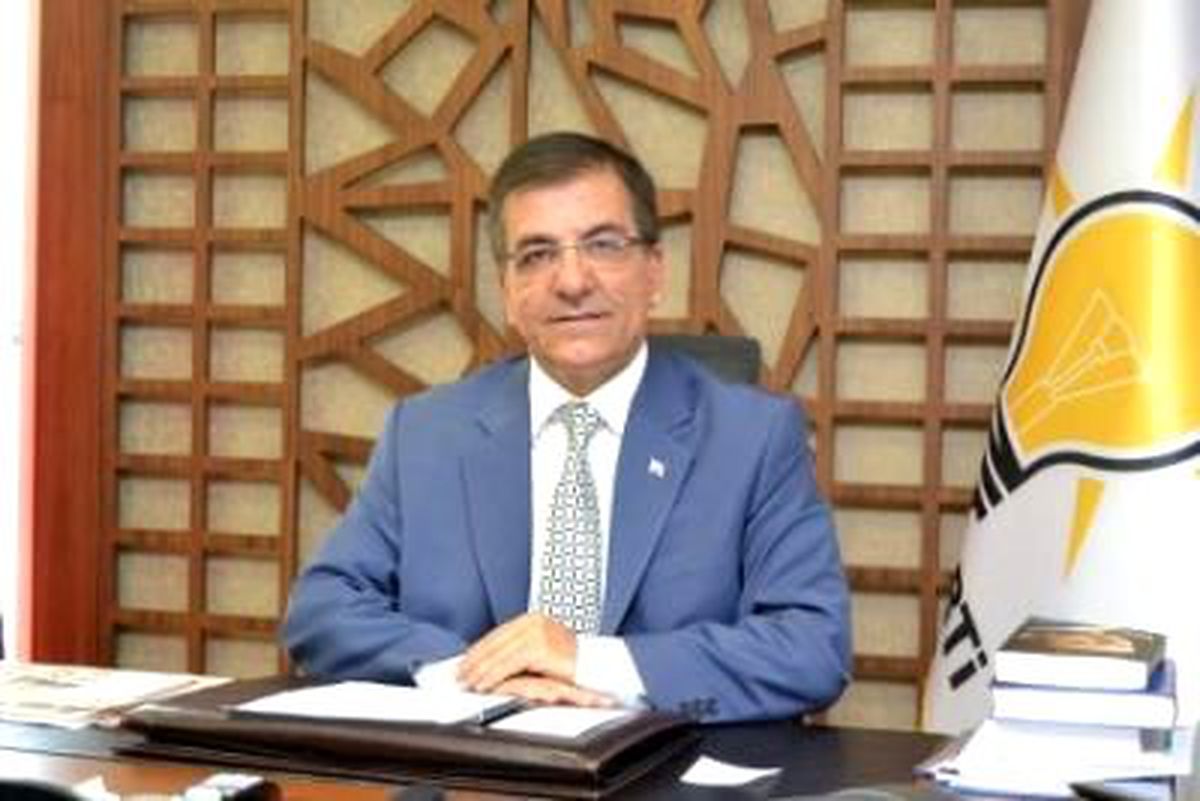 Ak Parti\'den Zafer Bayramı Mesajı