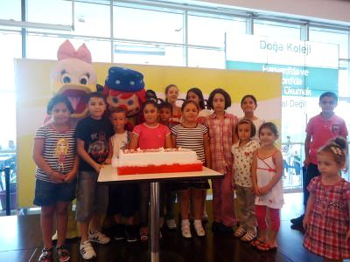 Aslan Burcu Çocuklar ADA AVM\'de Buluştu
