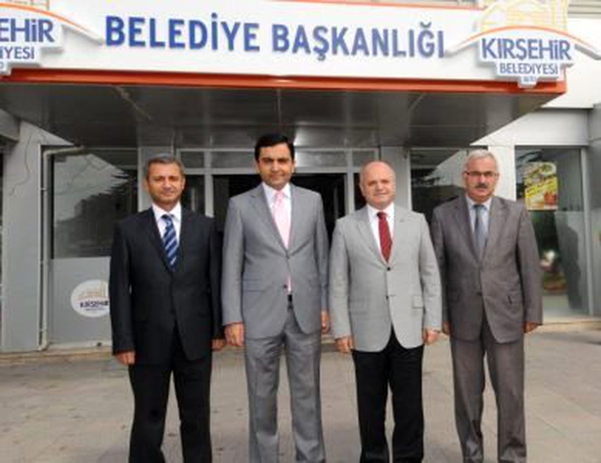 Çakacak Kırşehir Belediyesini Ziyaret Etti