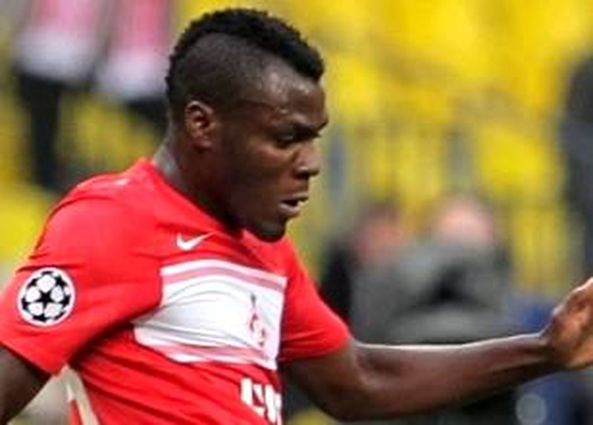 Emenike İstanbul\'da