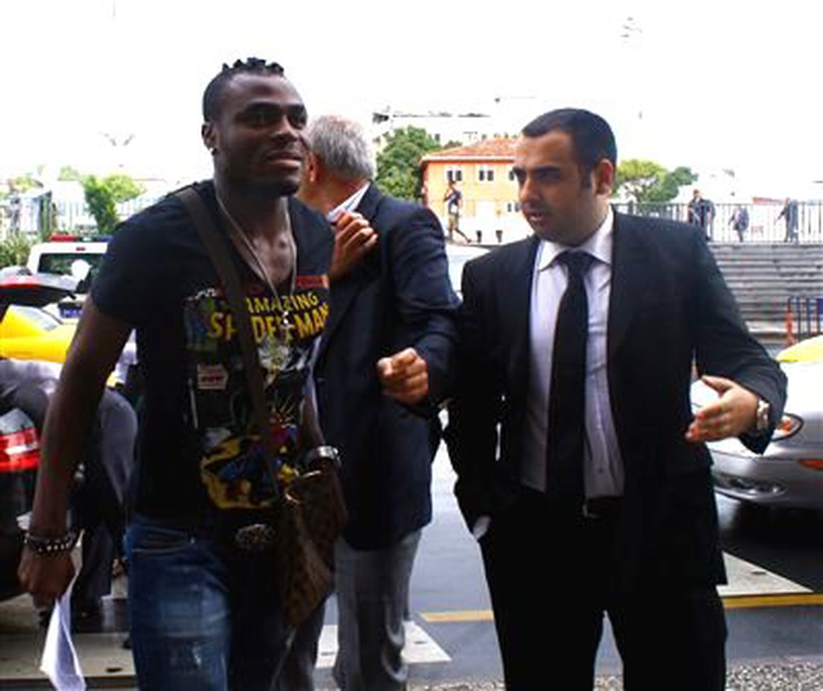 Emmanuel Emenike Adliyede