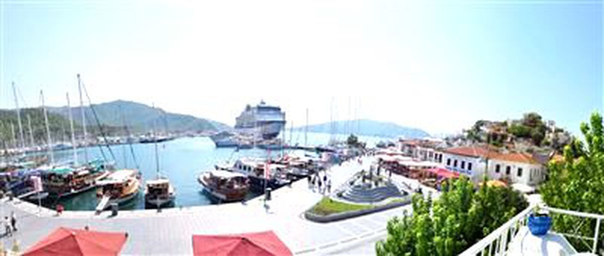 Eylül\'de Denizden 15 Bin Turist Geliyor