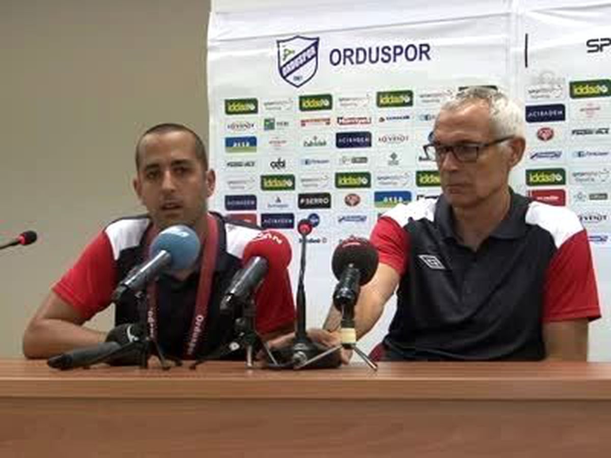 Hector Cuper, Sosyal Paylaşım Sitesi Kullanmıyor