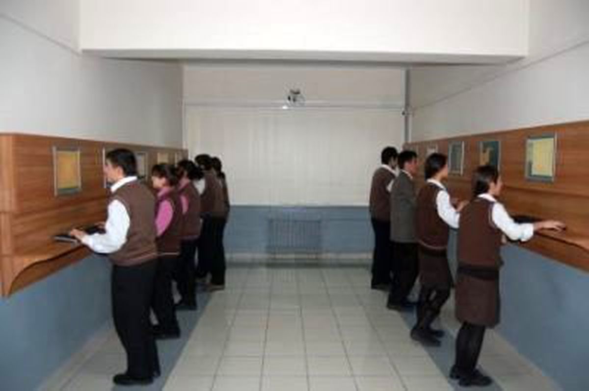 Okul Koridorları Teknoloji ile Canlanıyor