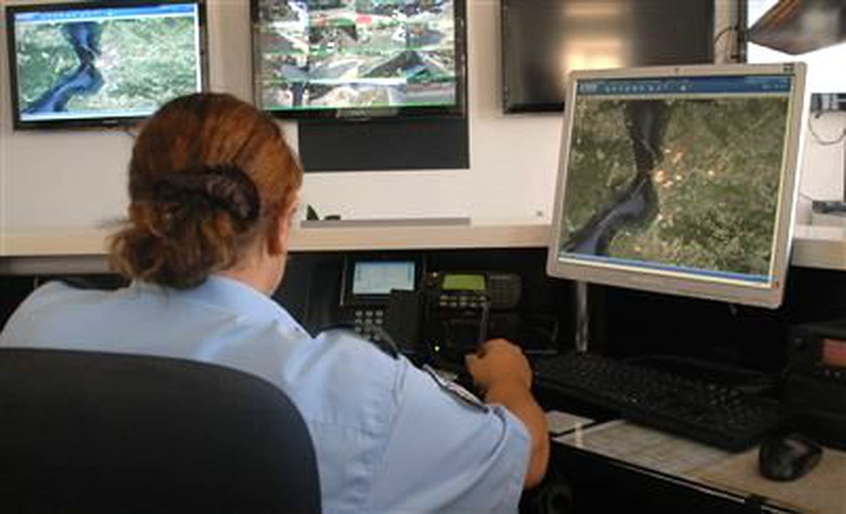 Polis Araçlarına Gps Cihazı