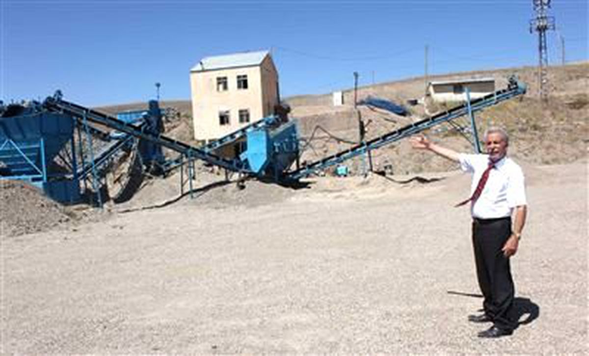 "Ruhsatsız İşletilen Kum Eleme ve Taş Kırma Tesisi Kapatılmıştır"