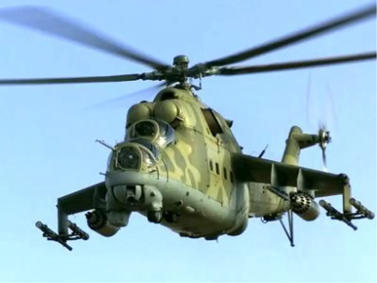 Suriye\'de Esed\'in Sarayının Yakınında Düşen Helikopter