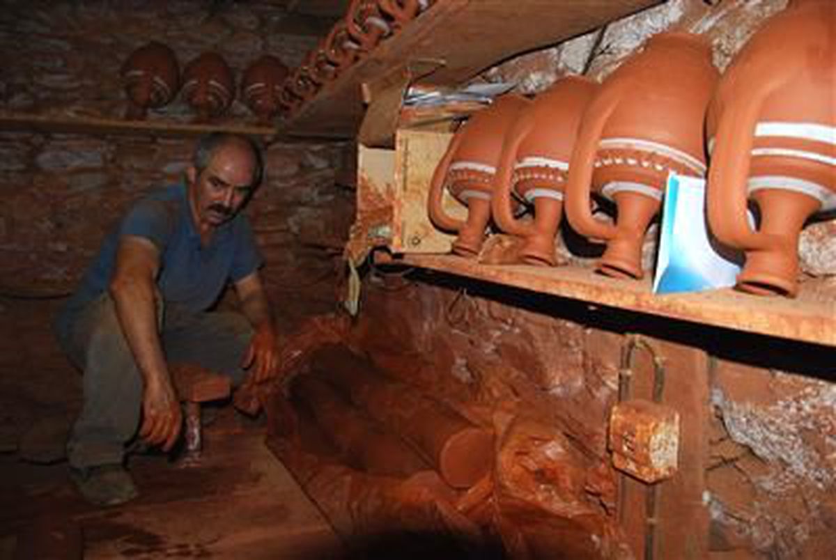 Toprağa Şekil Veren Karacasulu Seramik Ustaları İlgiden Memnun